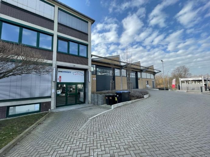 Lagerhalle zur Miete provisionsfrei 6 € 982 m²<br/>Lagerfläche ab 982 m²<br/>Teilbarkeit Westenfeld Bochum 44867