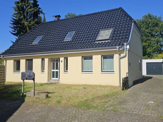 Mehrfamilienhaus zum Kauf 285.000 € 4,5 Zimmer 137 m² 797 m² Grundstück Hanerau-Hademarschen 25557