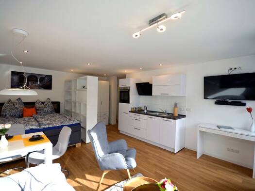 Wohnung zur Miete auf Zeit 1.490 € 32 m² frei ab sofort Gulbranssonstraße 43 Thalk.Obersendl.-Forsten-Fürstenr.-Solln München 81477