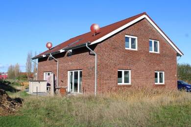 Mehrfamilienhaus zum Kauf als Kapitalanlage geeignet 580.000 € 10 Zimmer 203,1 m² 820 m² Grundstück Seriem Neuharlingersiel 26427
