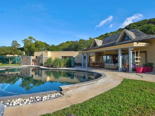 Villa zum Kauf 1.500.000 € 6 Zimmer 274 m² 1.669 m² Grundstück Black River 3548