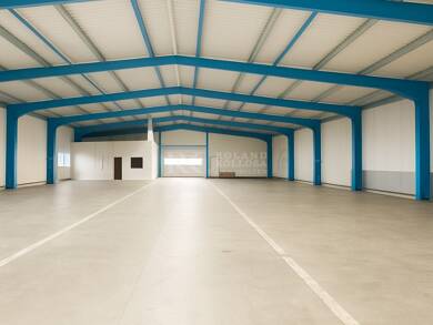 Lagerhalle zur Miete 5.000 € 1.000 m² Lagerfläche Wismar 23966