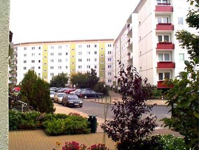 Wohnung zur Miete 384 € 2 Zimmer 54,8 m² 3. Geschoss Bandwirkerstraße 8 b Heumarkt Magdeburg 39114
