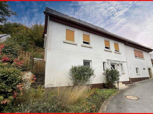 Einfamilienhaus zum Kauf 49.000 € 4 Zimmer 79 m² 270 m² Grundstück Fürth a. Berg Neustadt 96465