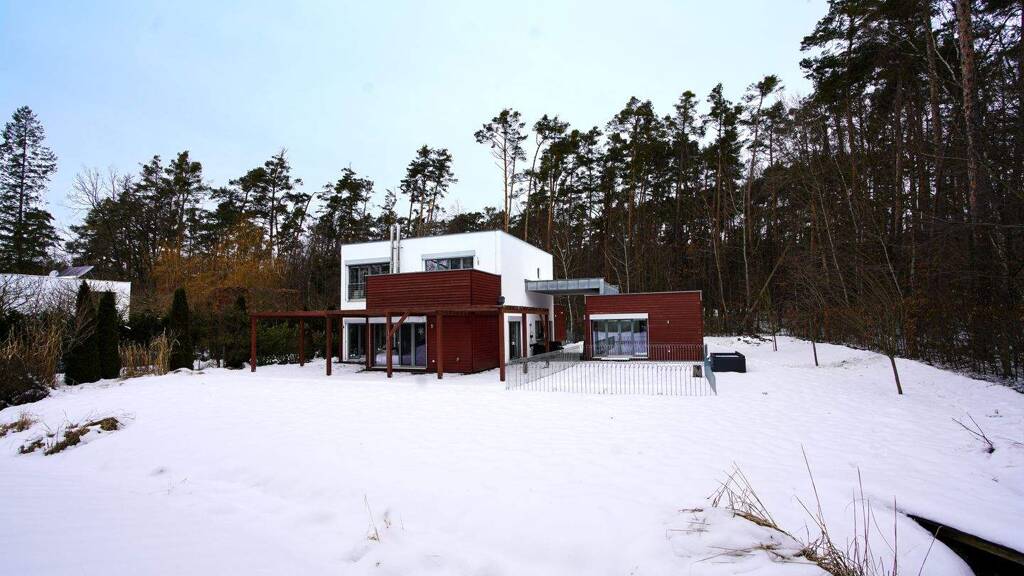 Villa zum Kauf 1.940.000 € 6 Zimmer 241 m² 1.886 m² Grundstück Burgberg Erlangen 91054