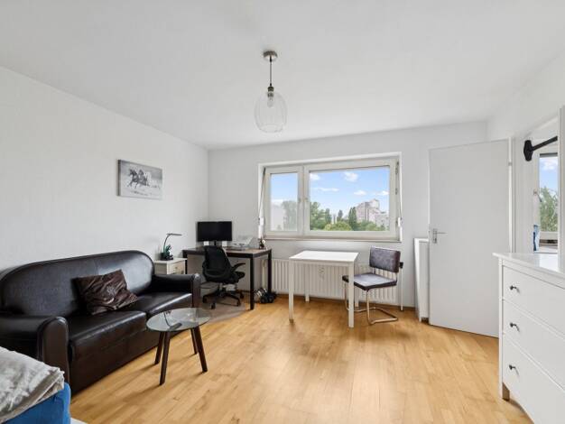 Wohnung zum Kauf 250.000 € 1 Zimmer 30,5 m² München 81927