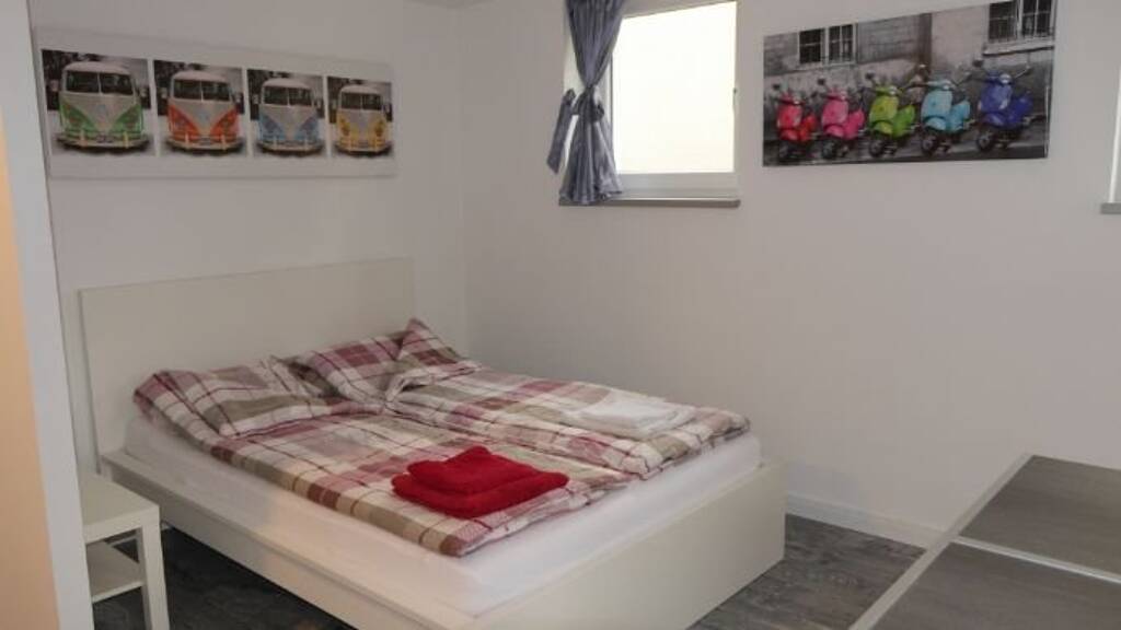 Studio zur Miete auf Zeit 1.190 € 1 Zimmer 28 m² frei ab sofort Kuchener Straße Wangen Stuttgart 70327