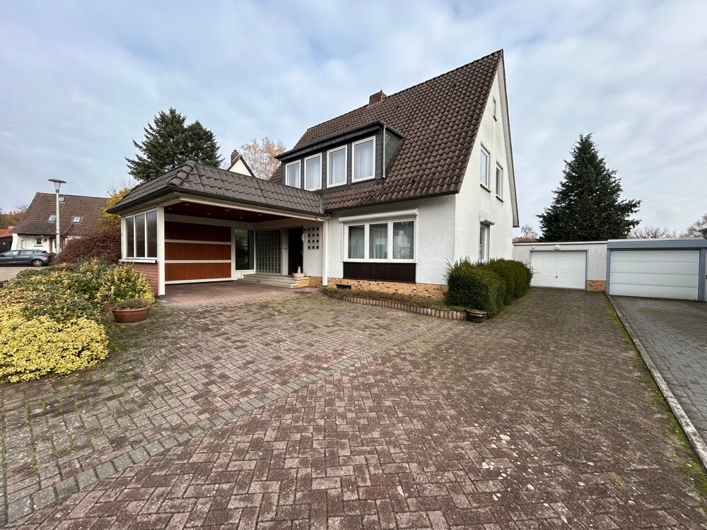 Einfamilienhaus zum Kauf 275.000 € 5 Zimmer 168 m²<br/>Wohnfläche 800 m²<br/>Grundstück Walsrode Walsrode 29664