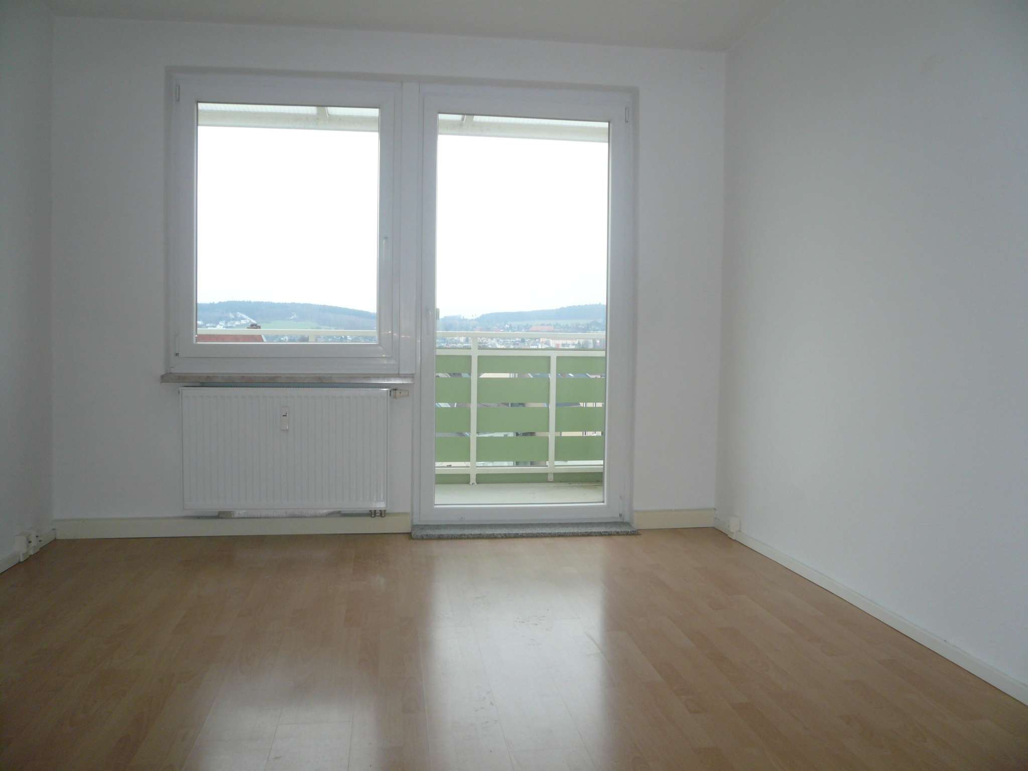 Studio zum Kauf 47.000 € 3 Zimmer 59 m²<br/>Wohnfläche Schwarzwinkel 24 Schönheide 08304