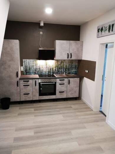 Wohnung zum Kauf 220.000 € 3 Zimmer 140 m² 4. Geschoss frei ab sofort Sellerhausen-Stünz Leipzig 04318