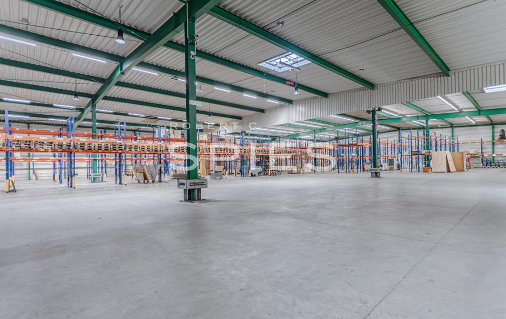 Logistikzentrum zur Miete 4,50 € 3.000 m²<br/>Lagerfläche ab 3.000 m²<br/>Teilbarkeit Strom Bremen 28197