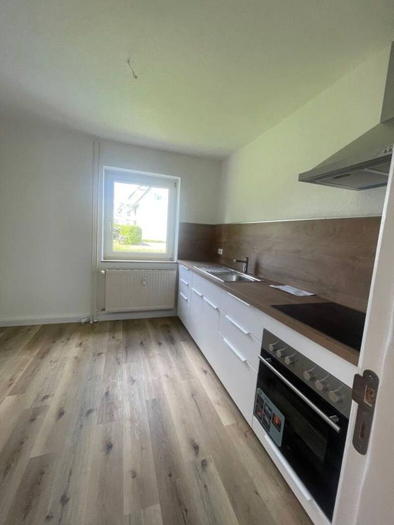 Wohnung zur Miete 510 € 4 Zimmer 79,3 m² frei ab 01.06.2025 Königsberger Straße 10 Schleswig 24837