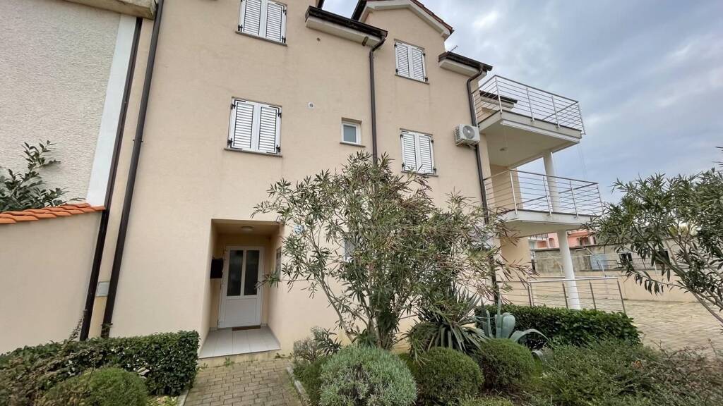 Wohnung zum Kauf 195.000 € 3 Zimmer 47 m² Silo