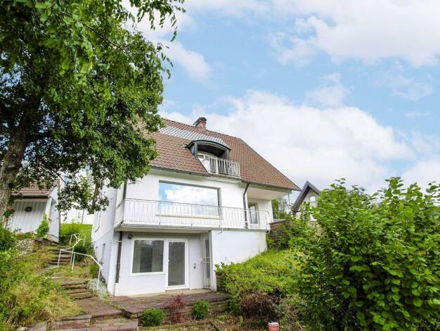Immobilie zum Kauf als Kapitalanlage geeignet 399.000 € 6 Zimmer 169 m² 726 m² Grundstück Stadtgebiet Sankt Georgen 78112
