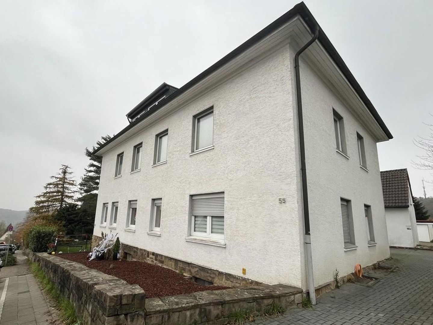 Wohnung zum Kauf provisionsfrei 435.000 € 6 Zimmer 134 m²<br/>Wohnfläche EG<br/>Geschoss 01.08.2025<br/>Verfügbarkeit Am Sonnenstein 55 Herdecke Herdecke 58313