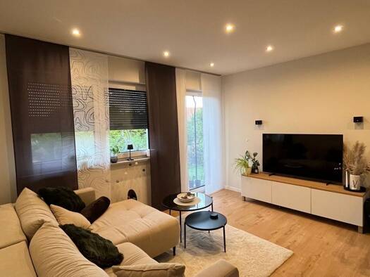 Terrassenwohnung zur Miete 850 € 1,5 Zimmer 50 m² frei ab 01.11.2026 Hornau Bruckmühl 83052