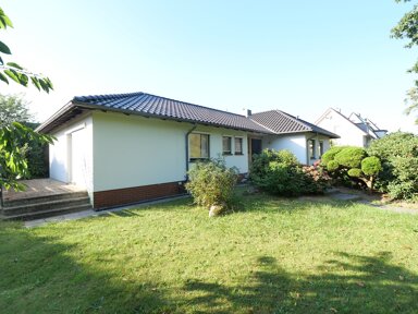 Bungalow zum Kauf 449.000 € 5 Zimmer 168 m² 1.054 m² Grundstück frei ab sofort Waldenburger Straße 24 Nienburg Nienburg (Weser) 31582