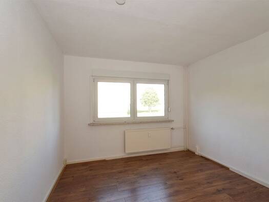 Wohnung zur Miete 211 € 2 Zimmer 42,3 m² 1. Geschoss Erich-Kästner-Straße 4 Silberhöhe Halle (Saale) 06128