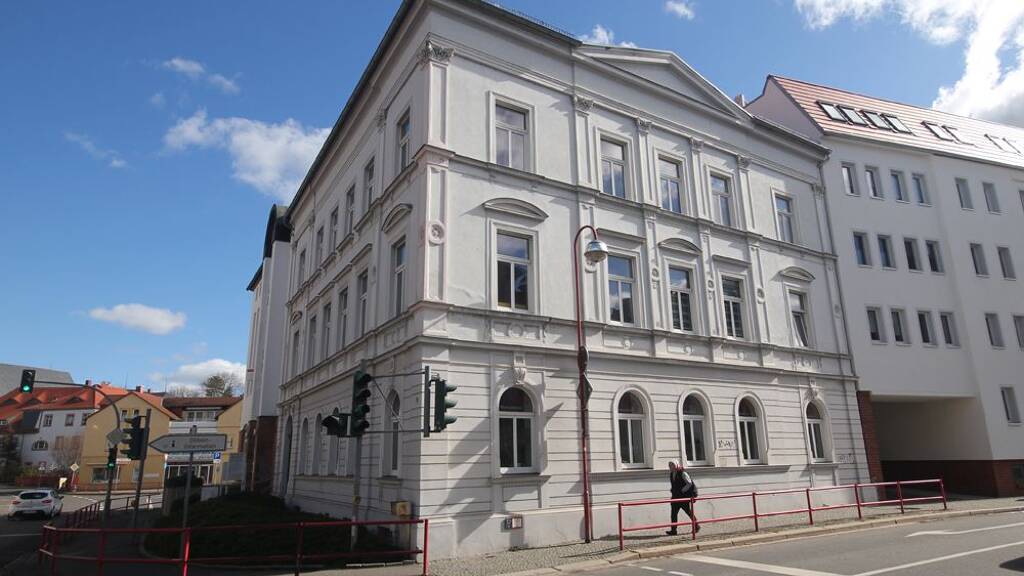 Wohnung zur Miete 275 € 2 Zimmer 66 m² 2. Geschoss frei ab sofort Zwingerstraße 32 Döbeln 04720