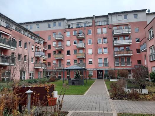 Wohnung zur Miete 440 € 1 Zimmer 30 m² Geschoss 2/4 frei ab sofort Rennweg 35 Rennweg Nürnberg 90489