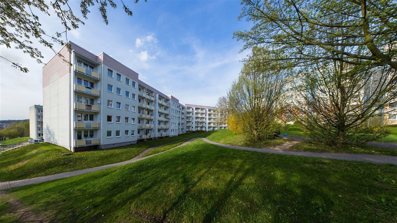 Wohnung zur Miete 323 € 3 Zimmer 61 m²<br/>Wohnfläche 1.<br/>Geschoss Am Rotberg 26 Wutha-Farnroda Wutha-Farnroda 99848