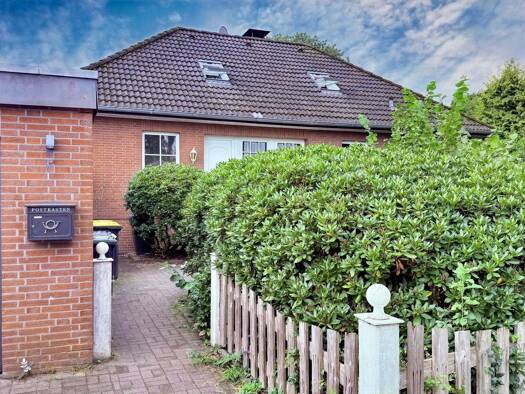 Einfamilienhaus zum Kauf provisionsfrei 599.000 € 8 Zimmer 121 m² 971 m² Grundstück Scharnebeck 21379