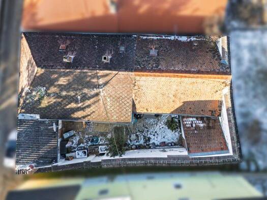 Einfamilienhaus zum Kauf 79.000 € 2,5 Zimmer 260 m² Grundstück frei ab sofort Karlsdorf 2052