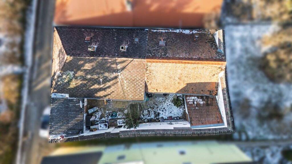 Einfamilienhaus zum Kauf 79.000 € 2,5 Zimmer 260 m² Grundstück frei ab sofort Karlsdorf 2052