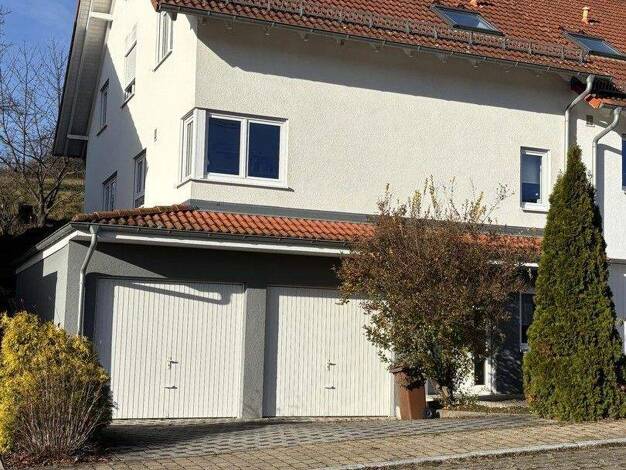Doppelhaushälfte zum Kauf provisionsfrei 679.000 € 8 Zimmer 193 m² 347 m² Grundstück Hermann-Hesse-Straße 44 1 Öschelbronn Niefern-Öschelbronn 75223
