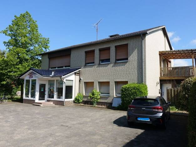 Haus zum Kauf 255.000 € 4 Zimmer 133 m² 1.295 m² Grundstück Hassel (Weser) 27324
