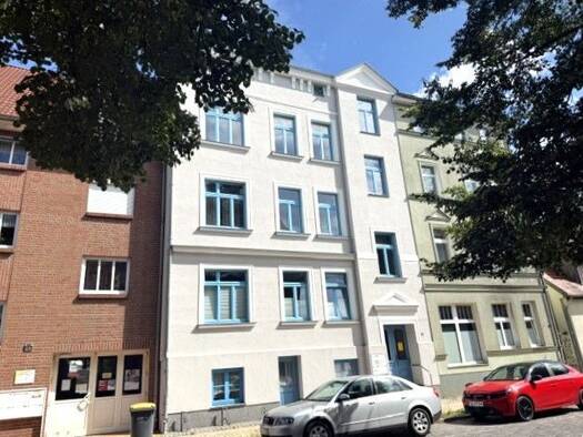 Wohnung zur Miete 525 € 3 Zimmer 75 m² 2. Geschoss Güstrow Güstrow 18273