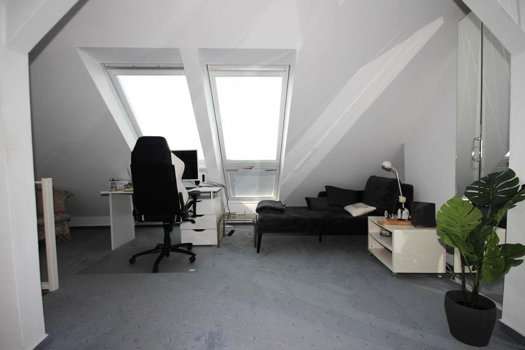 Studio zur Miete 590 € 1 Zimmer 40 m²<br/>Wohnfläche 01.03.2025<br/>Verfügbarkeit Ost Hildesheim 31134