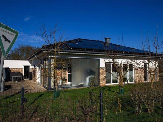 Bungalow zum Kauf 599.000 € 3 Zimmer 120 m² 730 m² Grundstück Gerderhahn Erkelenz 41812