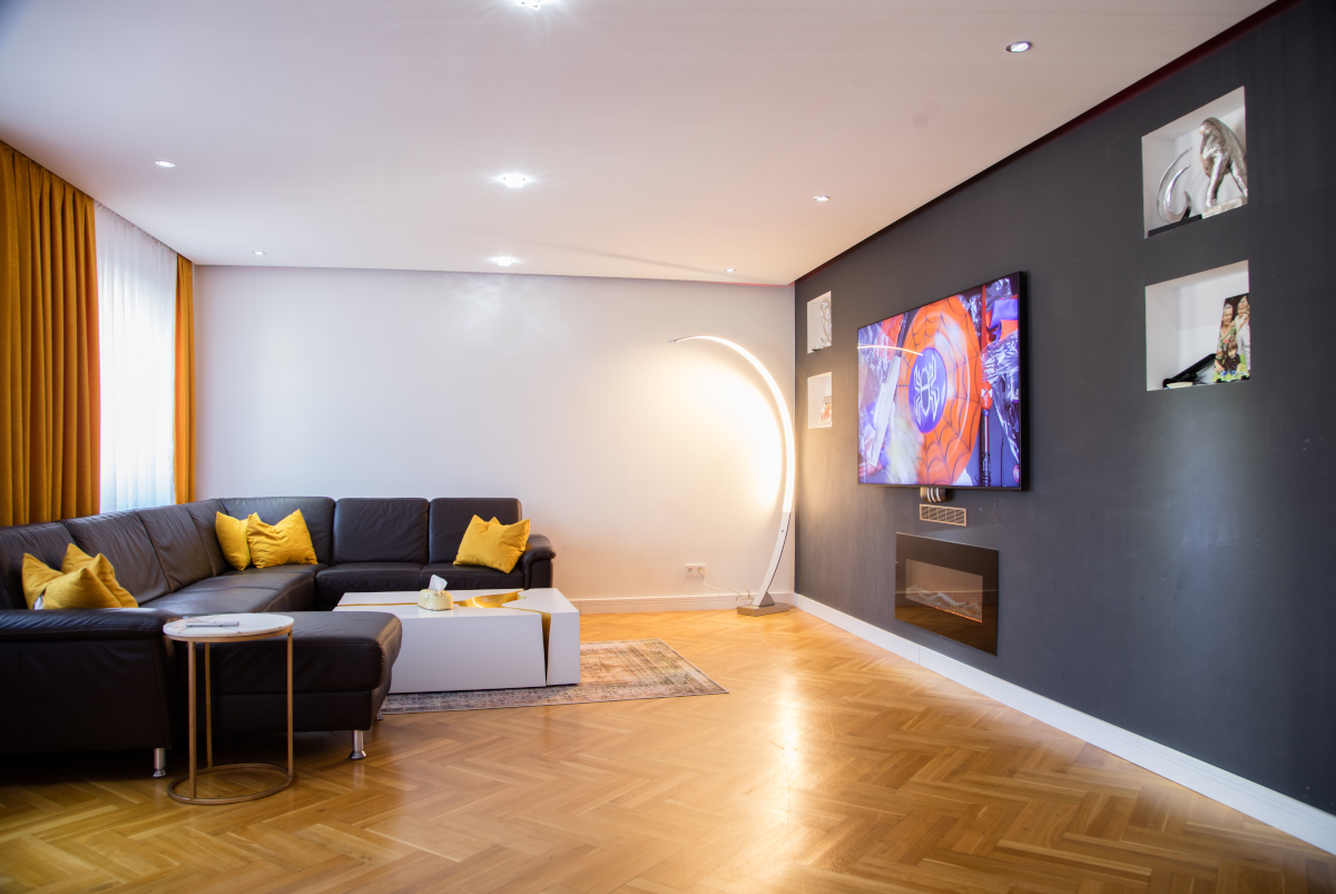 Immobilie in Triftern - Triftern » Saniertes Wohn- Geschäftshaus in zentraler Lage - Bild 2