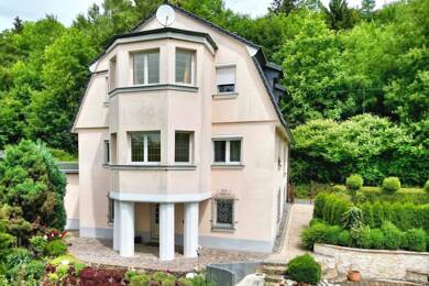 Villa zum Kauf 345.000 € 6 Zimmer 165 m² 691 m² Grundstück frei ab sofort Neufang Sonneberg 96515