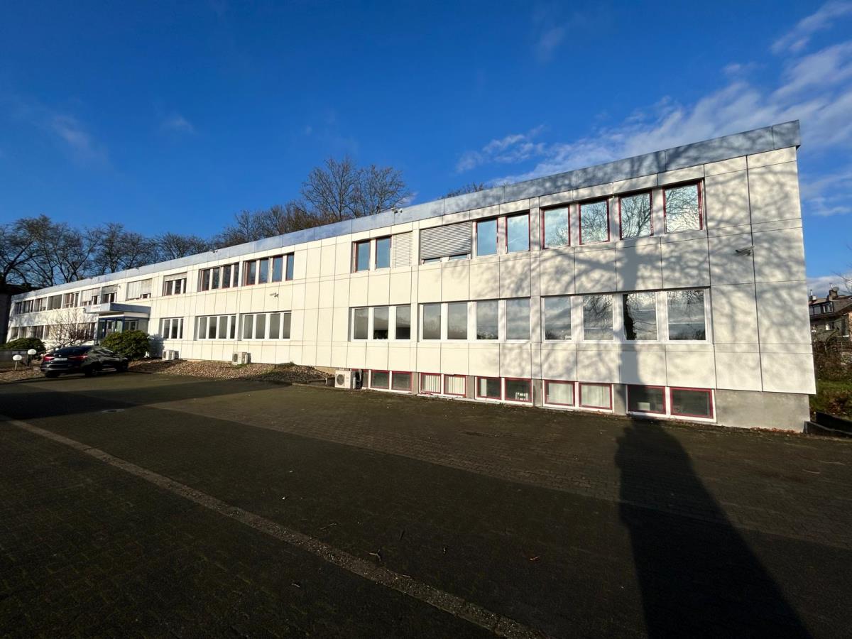 Bürofläche zur Miete provisionsfrei 7,50 € 700 m²<br/>Bürofläche ab 350 m²<br/>Teilbarkeit Werne Bochum 44894