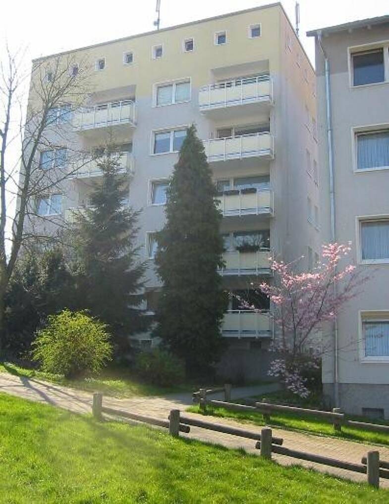 Wohnung zur Miete 429 € 2 Zimmer 53,2 m² 4. Geschoss frei ab 21.05.2025 Röckenstr. 67 Katernberg Essen 45327