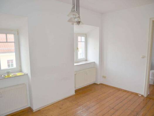 Wohnung zur Miete 240 € 2 Zimmer 38,5 m² Herderstr. 22 Innenstadt Gera 07548