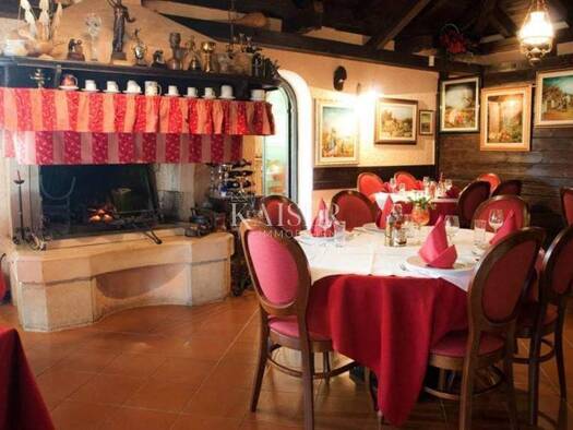 Ladenfläche zum Kauf 2.100.000 € 15 Zimmer Novigrad Novigrad