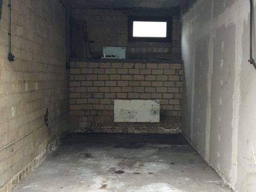 Garage zur Miete provisionsfrei 95 € Auf der Donau 13 45139 Essen Huttrop Essen 45139