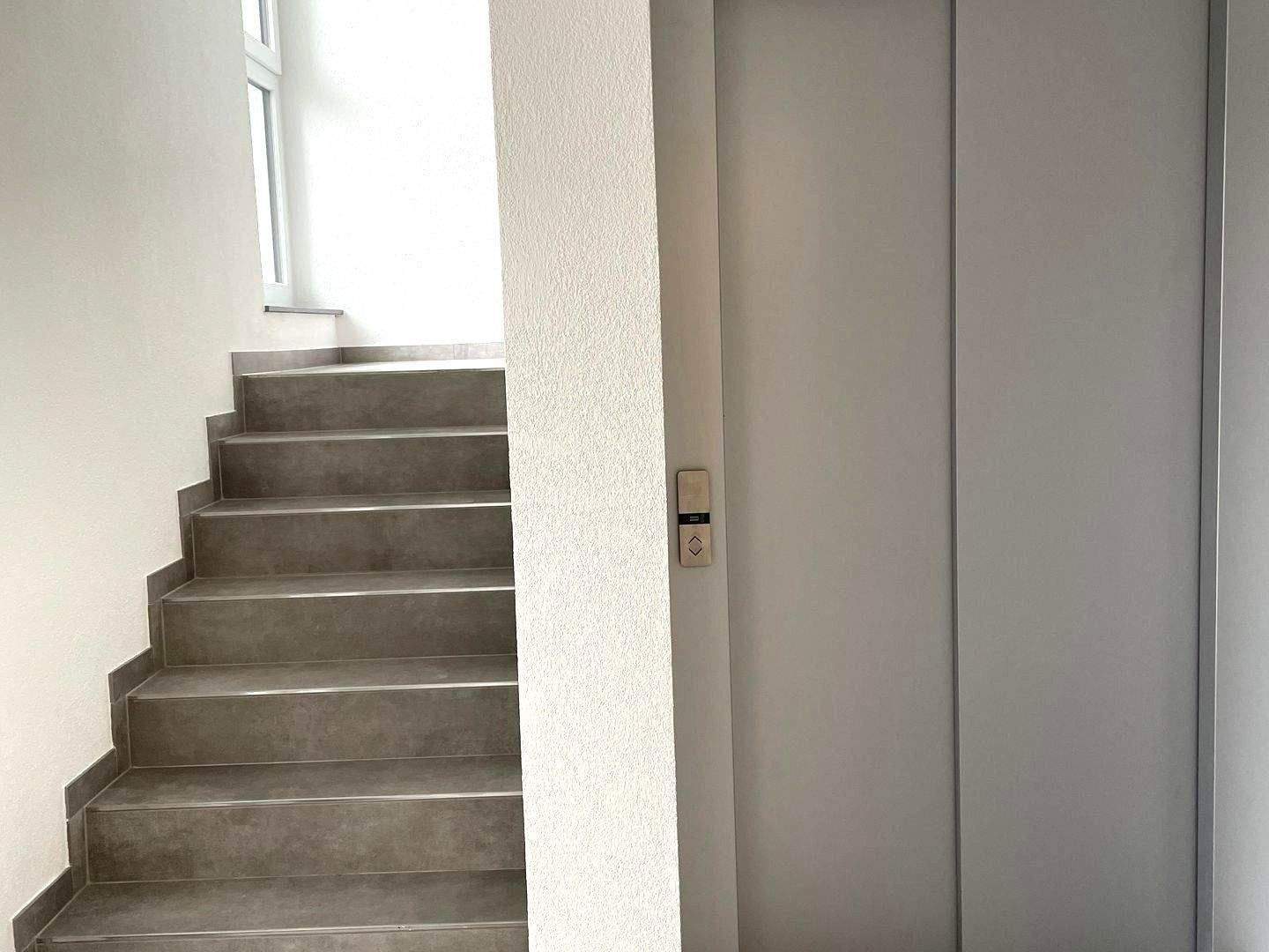 Immobilie in Badenweiler - Altersgerecht in Badenweiler - Das ehemalige Gästehaus Götschin - 4 Wohnungen - Sofort verfügbar! - Bild 3