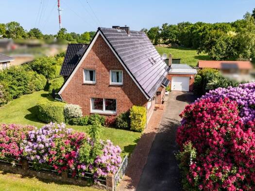 Mehrfamilienhaus zum Kauf 369.000 € 9 Zimmer 205 m² 942 m² Grundstück frei ab sofort Welmbüttel 25782