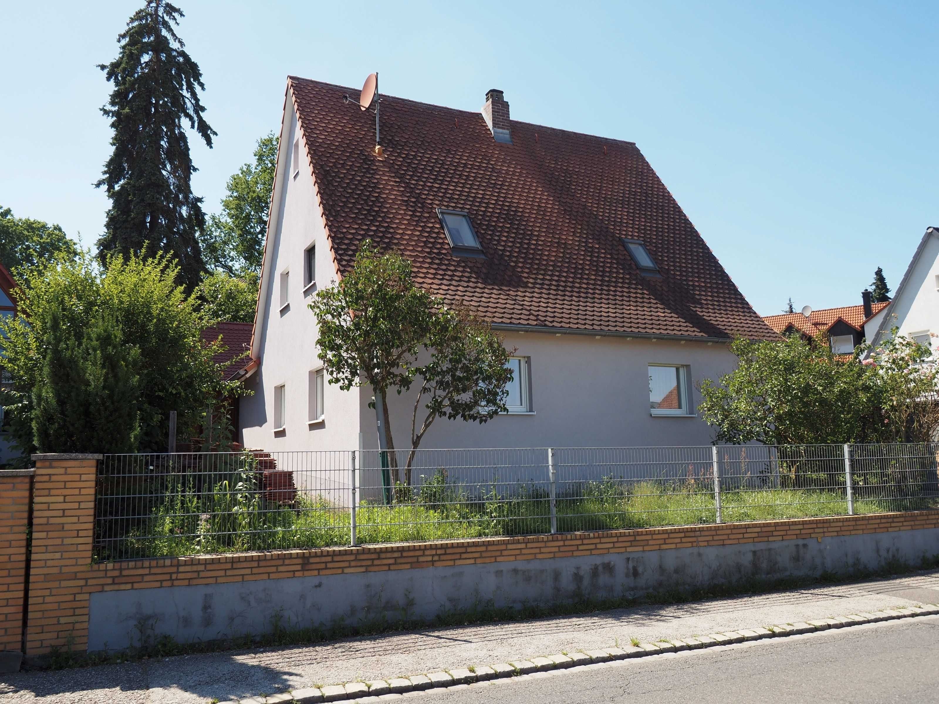 Haus zum Kauf 499.000 € 5 Zimmer 123 m²<br/>Wohnfläche 557 m²<br/>Grundstück ab sofort<br/>Verfügbarkeit Vacher Straße 397 Vach 181 Fürth 90768