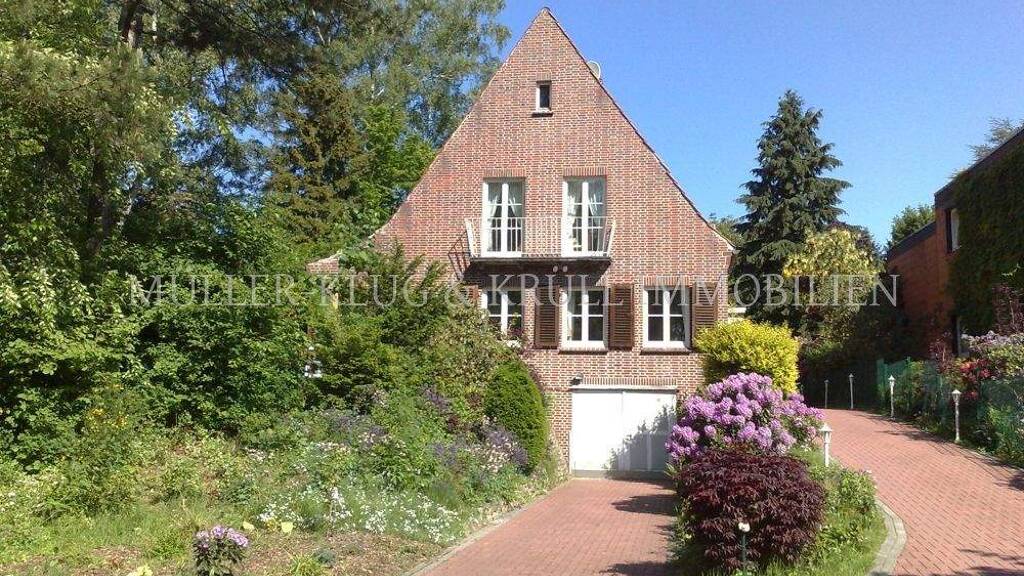 Doppelhaushälfte zur Miete 1.750 € 4,5 Zimmer 120 m² 120 m² Grundstück frei ab 01.04.2026 Poppenbüttel Hamburg 22391