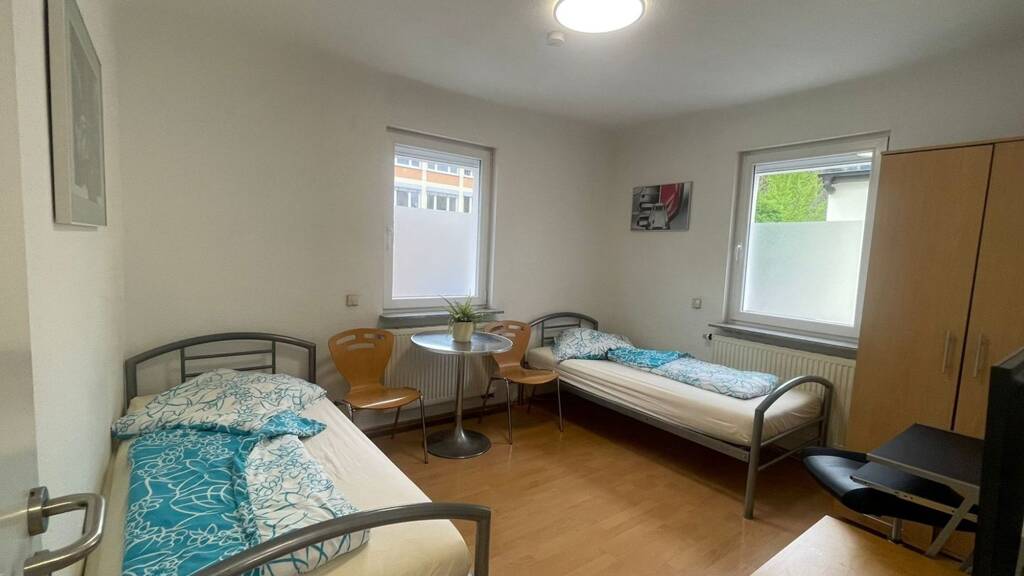 Studio zur Miete auf Zeit 590 € 1 Zimmer 13 m² frei ab 31.07.2026 Hermannstrasse 0 Zell Esslingen - Zell 73730
