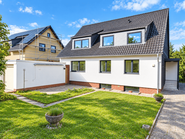 Mehrfamilienhaus zum Kauf 475.000 € 8 Zimmer 169,2 m² 666 m² Grundstück Stadtgebiet Wolfenbüttel 38304