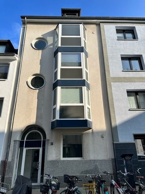 Mehrfamilienhaus zum Kauf als Kapitalanlage geeignet 1.775.000 € 440 m²<br/>Wohnfläche 199 m²<br/>Grundstück Kartäuserhof 26 und Brunostr. 10 Altstadt - Süd Köln 50678