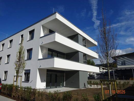 Terrassenwohnung zum Kauf - Erstbezug provisionsfrei 498.000 € 3 Zimmer 70,7 m² EG Rebbündten 17 Feldkirch 6800