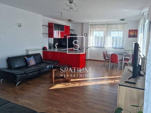 Wohnung zur Miete 800 € 4 Zimmer 91 m² Geschoss 2/2 Marinići, Viškovo Viškovo 51216