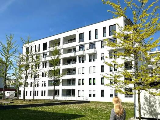 Büro zur Miete 1.050 € 2,5 Zimmer 84 m² Bürofläche Friedrich-Ebert-Straße 5 Burghausen Burghausen 84489